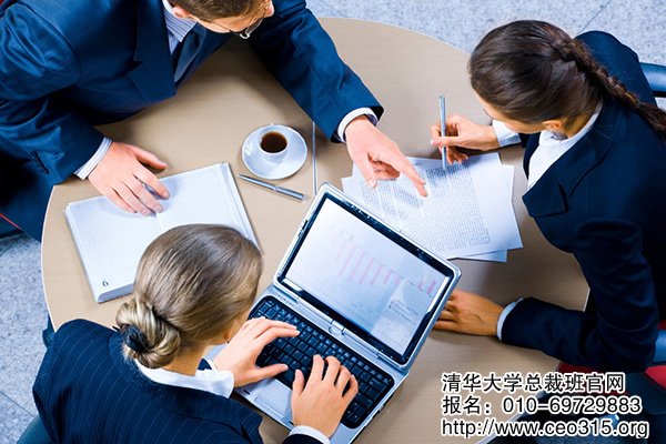 要具有較強(qiáng)的實(shí)際操作能力